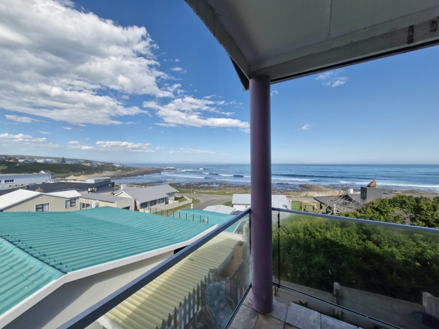 13 Bedroom Property for Sale in Jongensfontein Western Cape